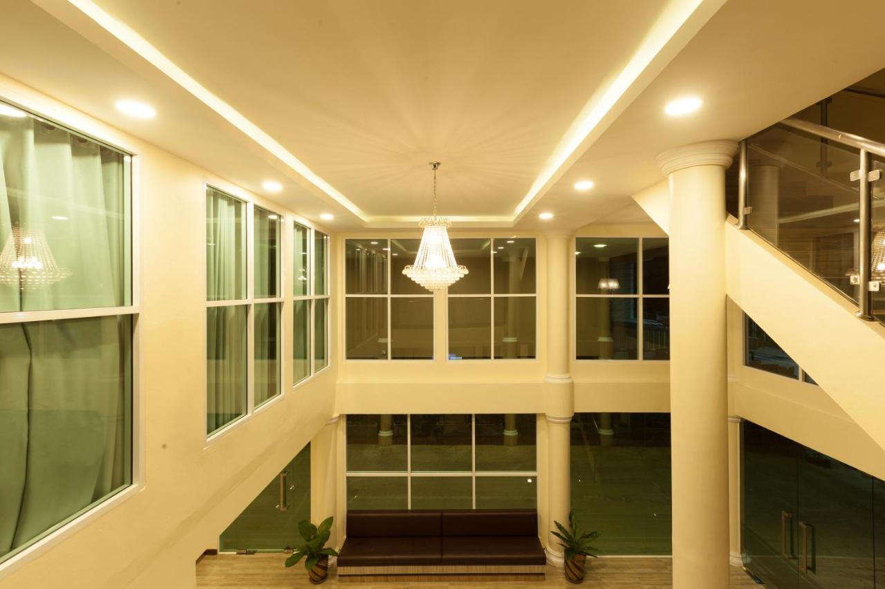 Pranee Home Phang-Nga Exteriör bild
