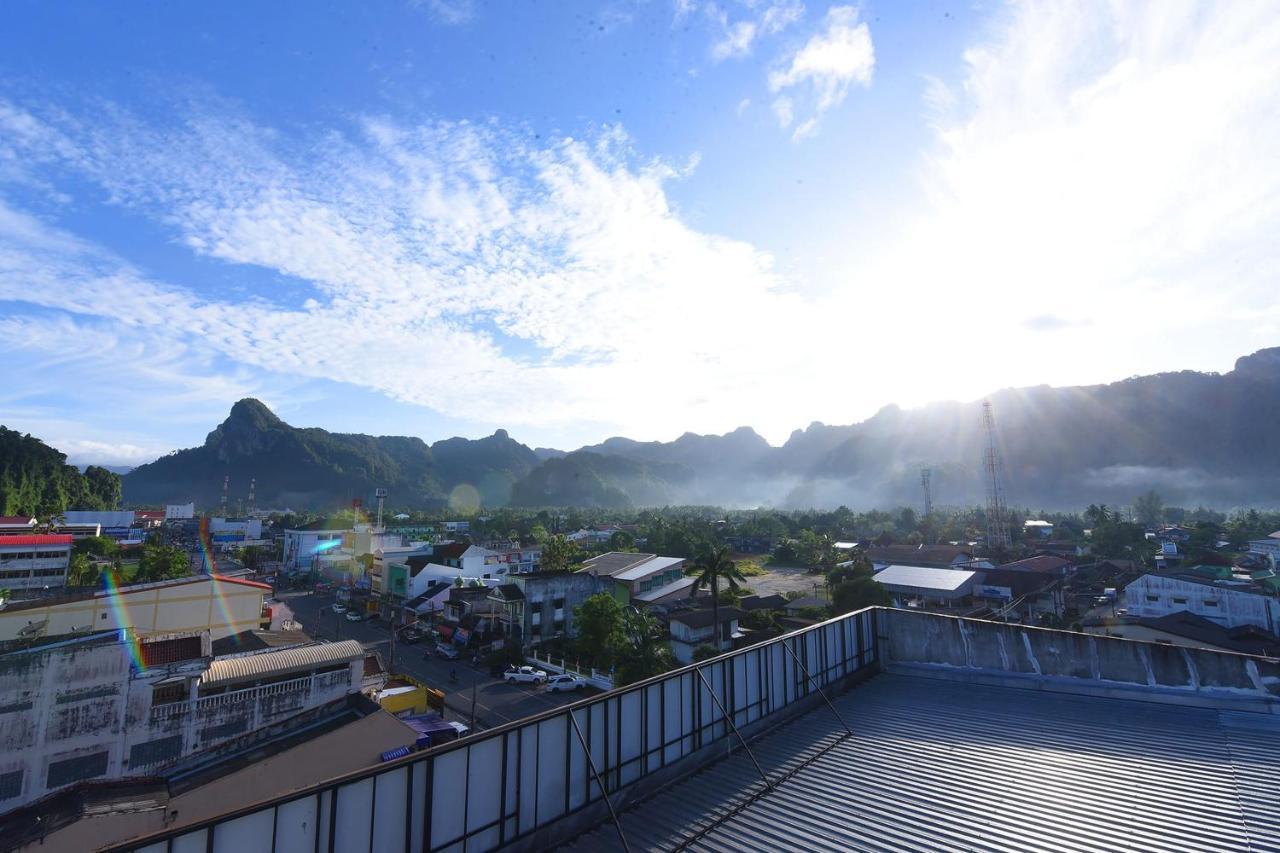 Pranee Home Phang-Nga Exteriör bild